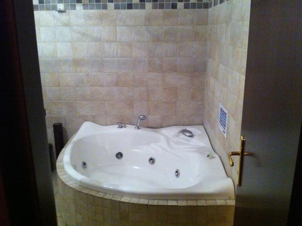 Ciao Ciao Roma Bed & Breakfast Phòng bức ảnh